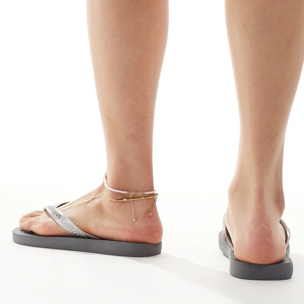 Havaianas Gray Flip Flops Mens 9-10 Womens 11-12 Unisex Sandals